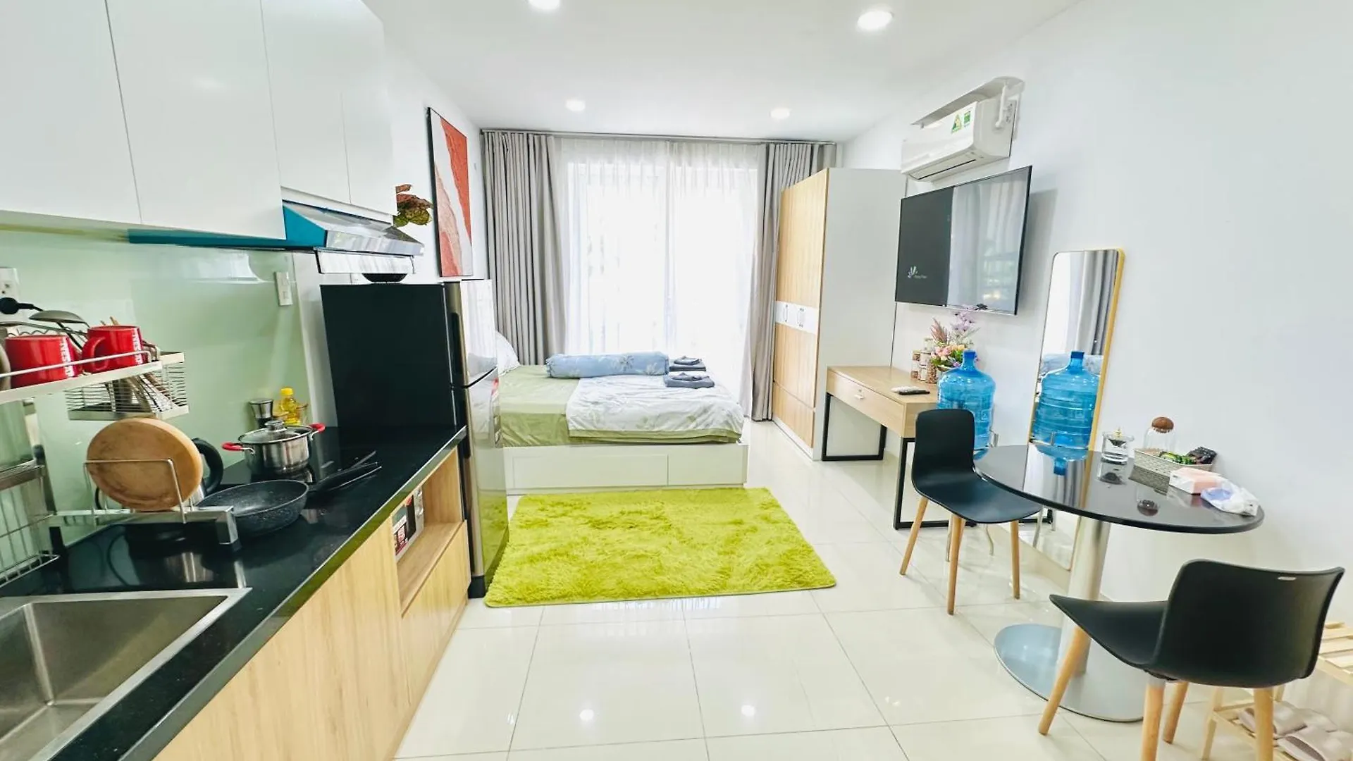 403 Spacious & Modern 1 Bedroom W Balcony City View Ho Chi Minh City