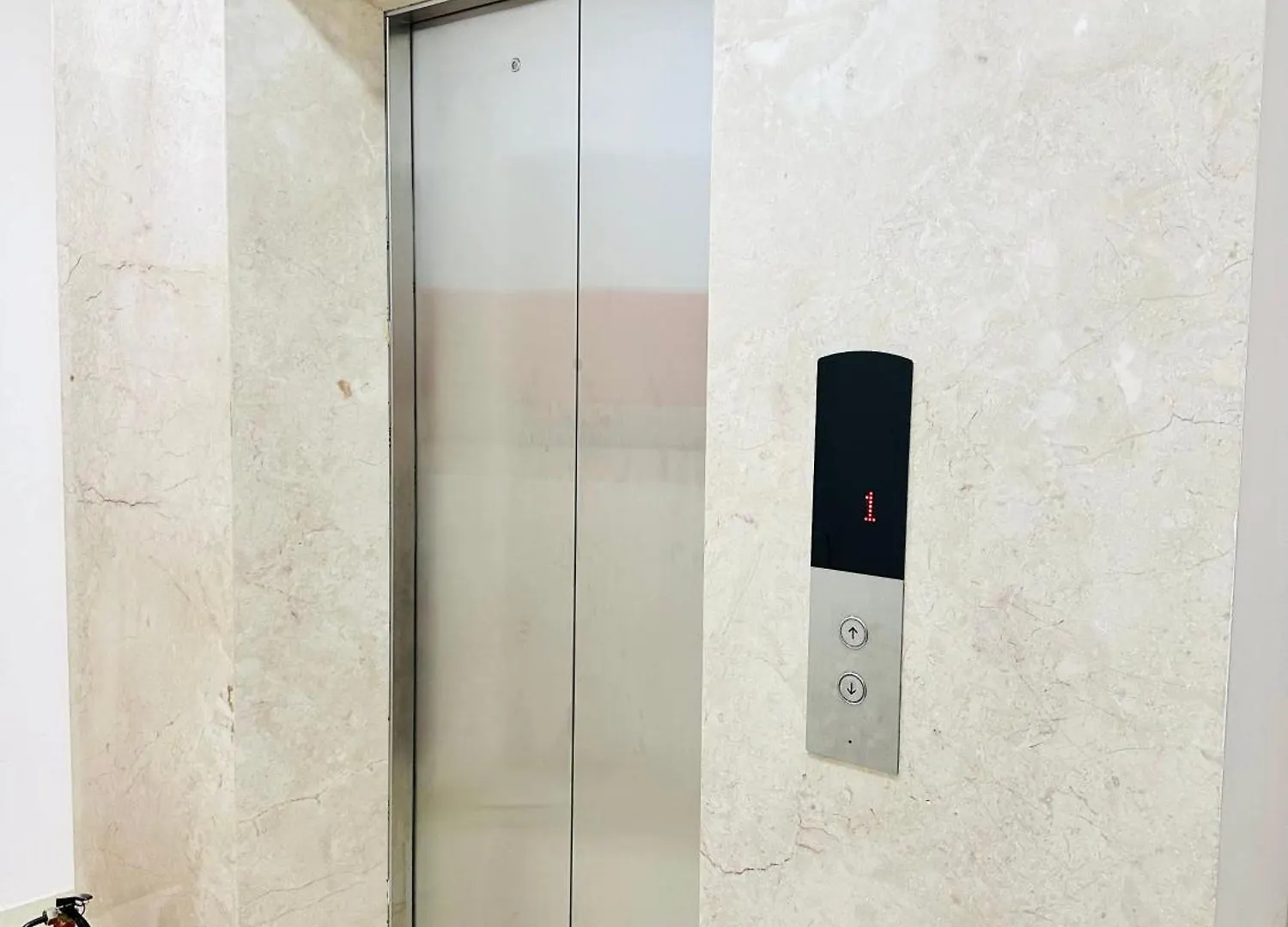 403 Spacious & Modern 1 Bedroom W Balcony City View Ho Chi Minh City Apartment